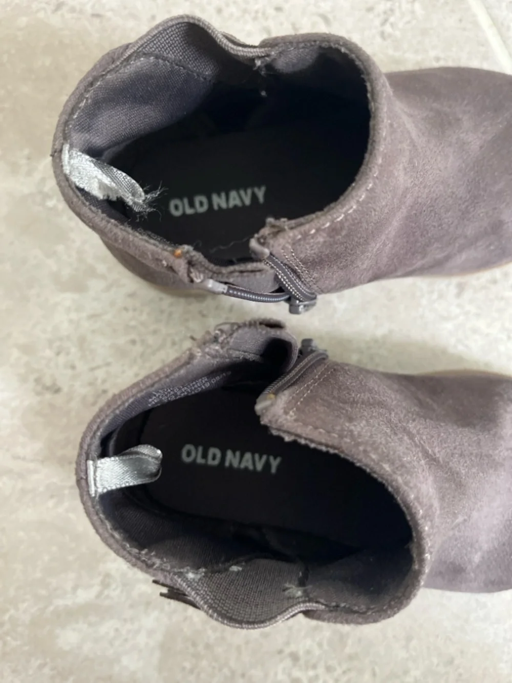 Old Navy Girls Brown Suede-Look Ankle Boots 7, EUC, clean! A Cutie Bootie😀